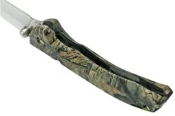 Buck Bantam BBW, Beak Up, Country (MossyOak) 284CMS24 Pocket Knife -Knives and Tools Shop BUCK284CMS24 05 buck