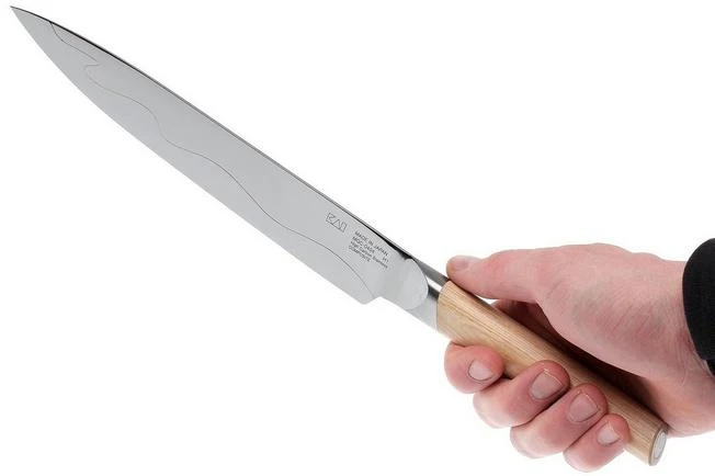 Kai Seki Magoroku Composite Carving Knife 23 Cm MGC-0404 9 Kai Seki Magoroku Composite Carving Knife 23 Cm MGC-0404 - Image 7