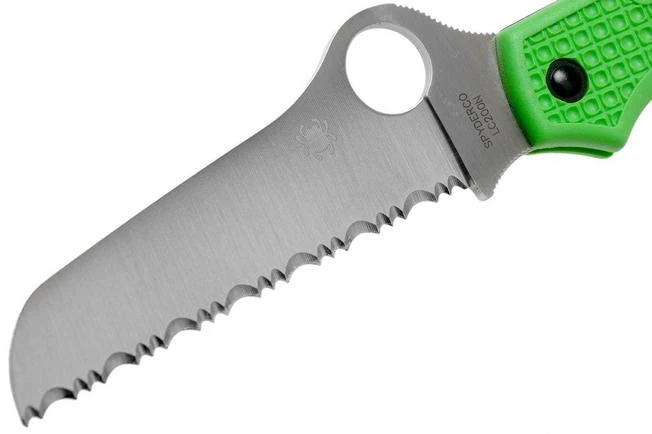 Spyderco Atlantic Salt Green LC200N C89FSGR Serrated Pocket Knife 5 Spyderco Atlantic Salt Green LC200N C89FSGR Serrated Pocket Knife - Image 3