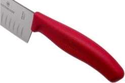 Victorinox SwissClassic 6.8521.17B Santoku With Dimples 17 Cm, Red 12 Victorinox SwissClassic 6.8521.17B Santoku With Dimples 17 Cm, Red -Knives and Tools Shop VT6 8521 17B 05 victorinox