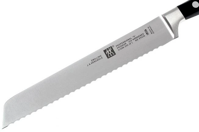 Zwilling J.A. Henckels Professional "S" Bread Knife 20 Cm (8") 4 Zwilling J.A. Henckels Professional "S" Bread Knife 20 Cm (8") - Image 2