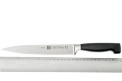 Zwilling J.A. Henckels Four Star Carving Knife 8" 9 Zwilling J.A. Henckels Four Star Carving Knife 8" -Knives and Tools Shop ZW31070 200 04 zwilling 4star 31070 200 vleesmes d4